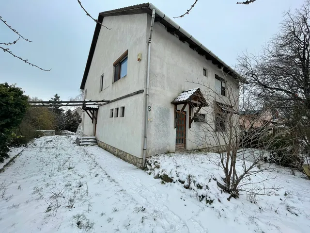 Eladó ház Alsóörs, Barátság 210 nm