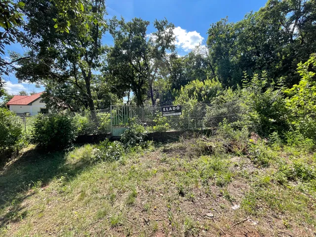 Eladó telek Balatonalmádi, Káplár 768 nm