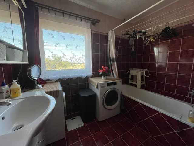 Eladó ház Veszprém 140 nm