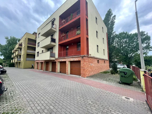 Eladó lakás Veszprém 71 nm