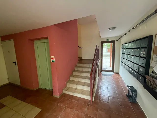 Eladó lakás Veszprém, Vécsey 71 nm