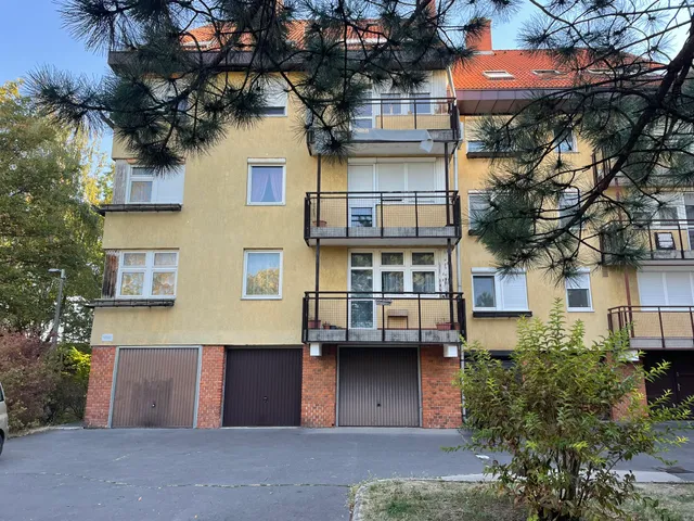 Eladó lakás Veszprém, Füredidomb 67 nm