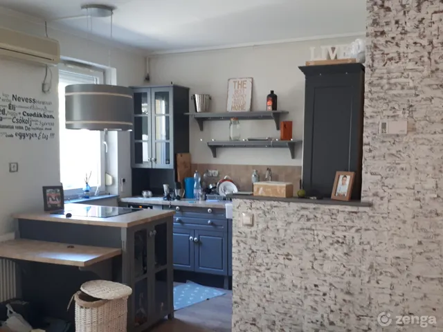Kiadó lakás Veszprém, Bakonyalja 32 nm