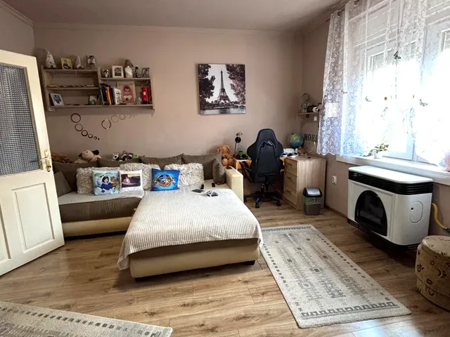 Eladó ház Tápiószecső 110 nm