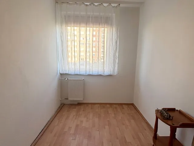 Eladó lakás Budapest X. kerület, Óhegy 35 nm