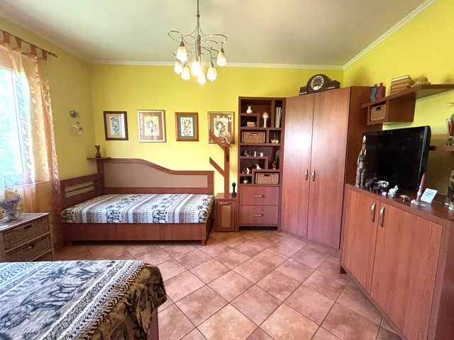 Eladó ház Tata 178 nm