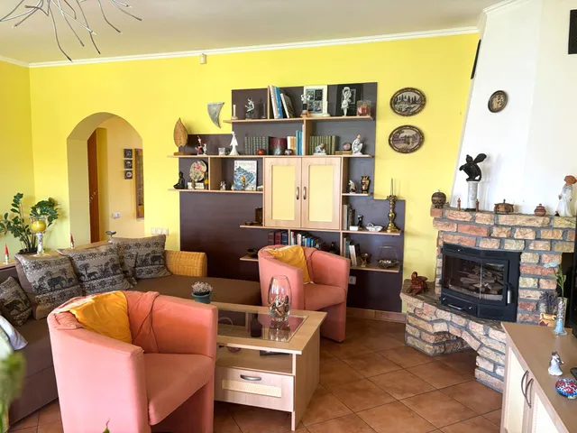 Eladó ház Tata 178 nm