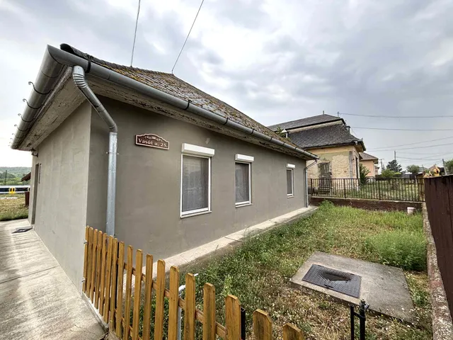 Eladó ház Sülysáp, Tápiósüly 143 nm