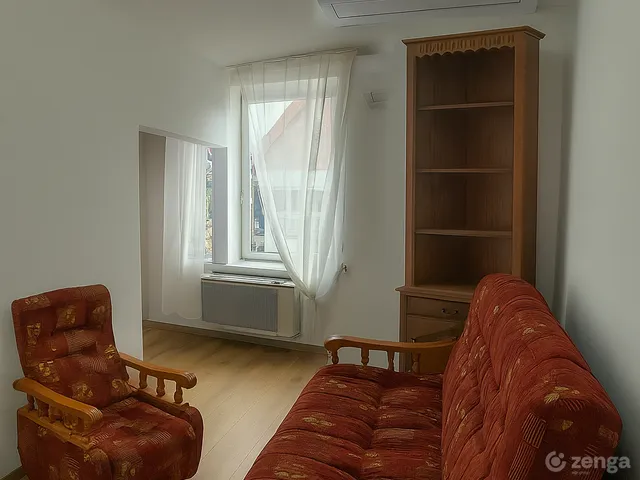 Kiadó ház Debrecen, Szabadságtelep 32 nm