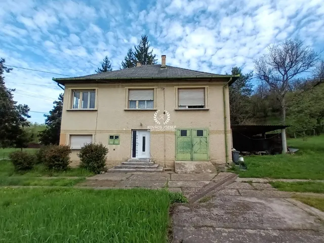 Eladó ház Ózd 190 nm