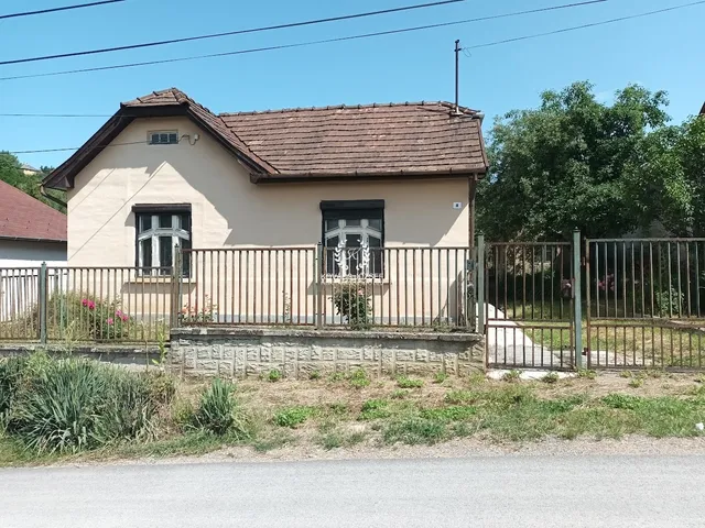 Eladó ház Ózd 88 nm