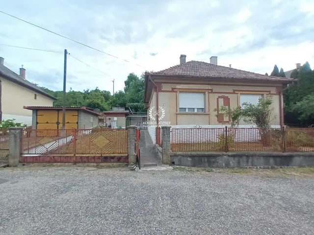Eladó ház Ózd 80 nm