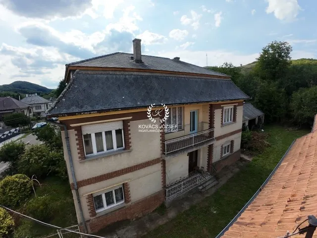 Eladó ház Borsodszentgyörgy 190 nm