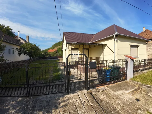 Eladó ház Ózd 65 nm