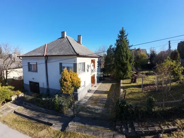 Eladó ház Ózd 180 nm