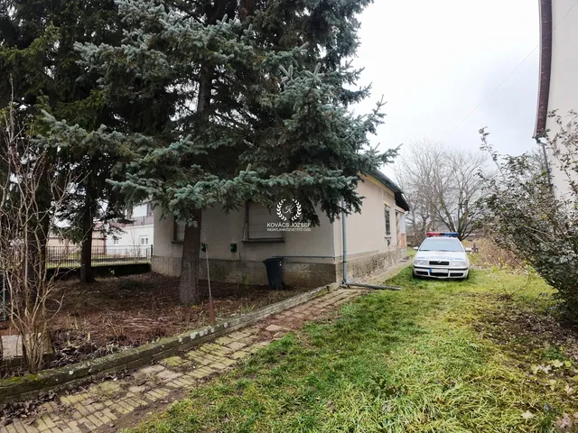 Eladó ház Ózd, Szentsimoni út 77 nm