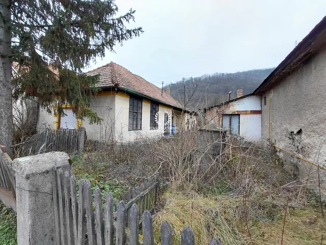 Eladó ház Dubicsány 51 nm