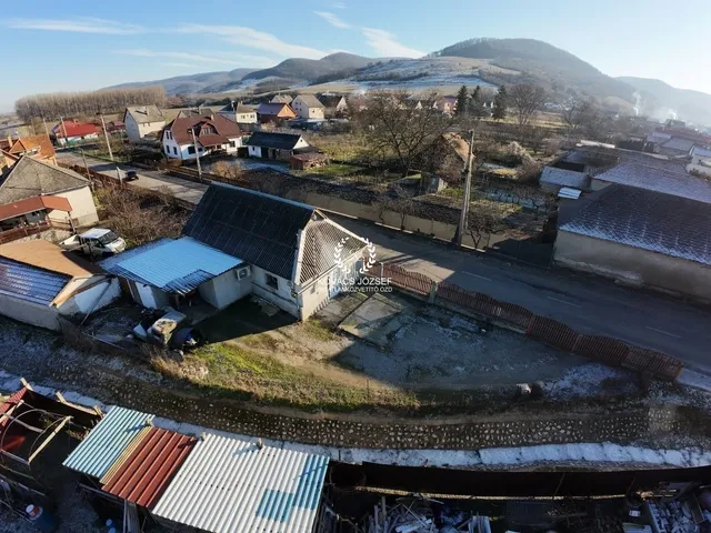 Eladó ház Sajóvelezd, Dózsa György út 60 nm