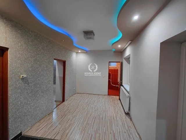 Eladó ház Ózd, Meggyes utca 83 nm