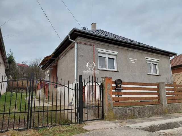 Eladó ház Ózd 74 nm