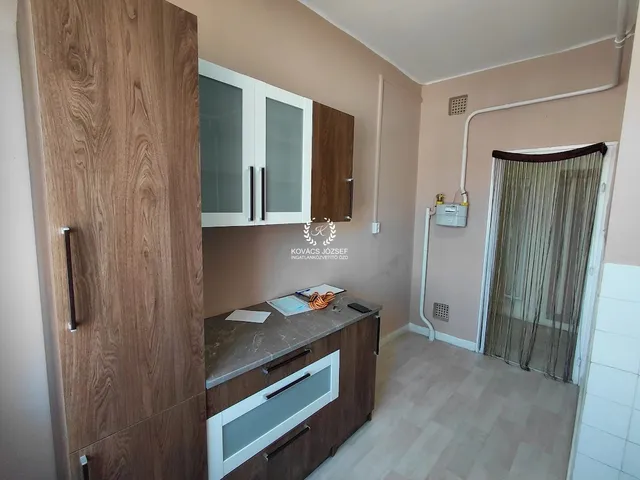 Eladó lakás Ózd, Lehel Vezér út 53 nm