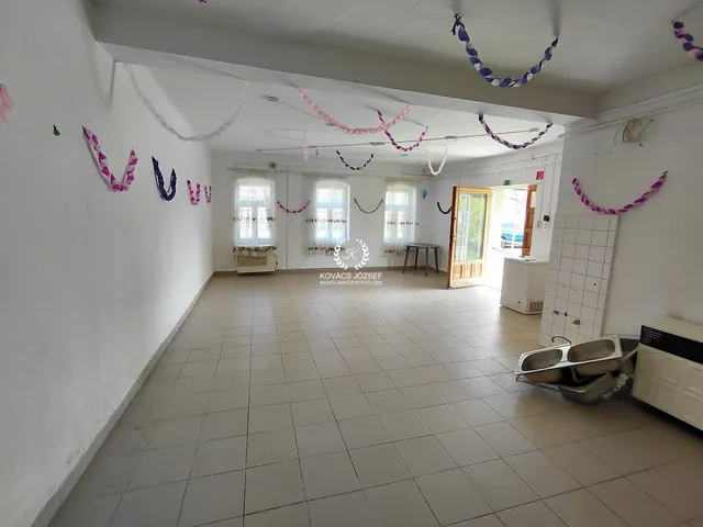 Eladó ház Sáta, Széchenyi istván út 62 nm