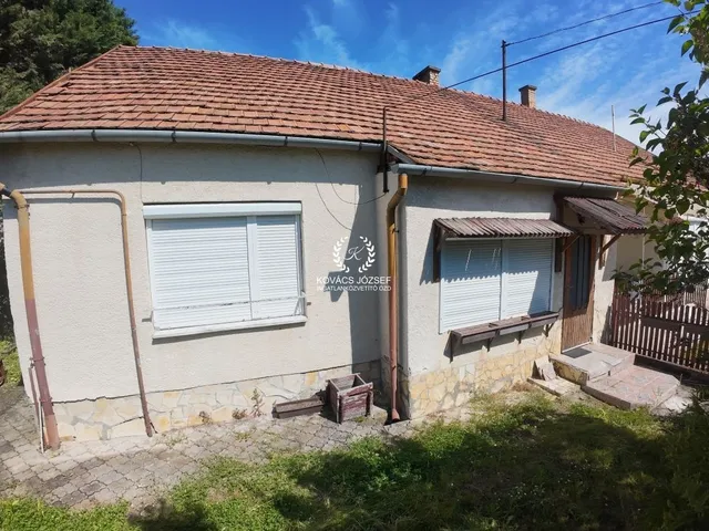 Eladó ház Ózd, Nyírfa utca 96 nm