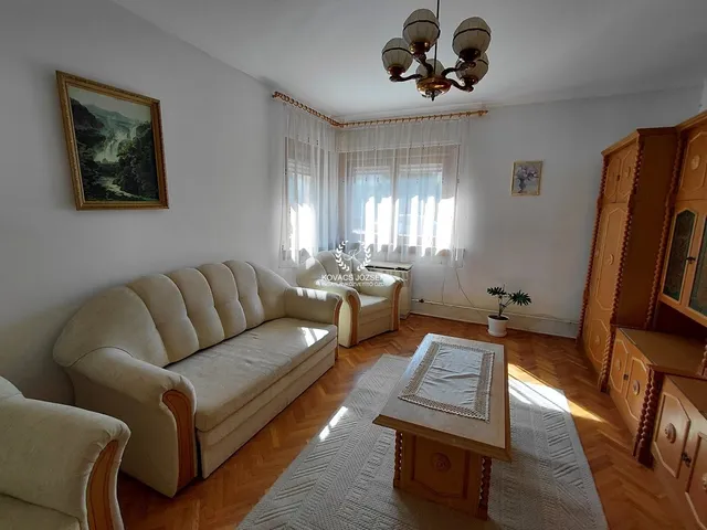 Eladó ház Ózd, Bolyki főút 100 nm