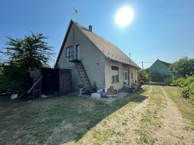 Eladó ház Ráckeve, Szulla 96 nm