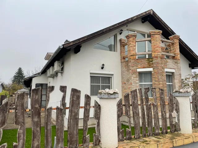 Eladó ház Ráckeve, Szulla 185 nm