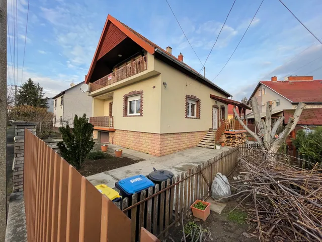 Eladó ház Budapest XVII. kerület 140 nm