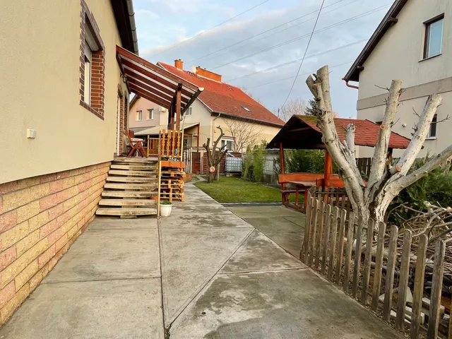 Eladó ház Budapest XVII. kerület 140 nm