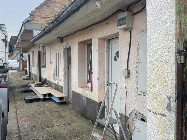 Eladó kereskedelmi és ipari ingatlan Dömsöd 120 nm