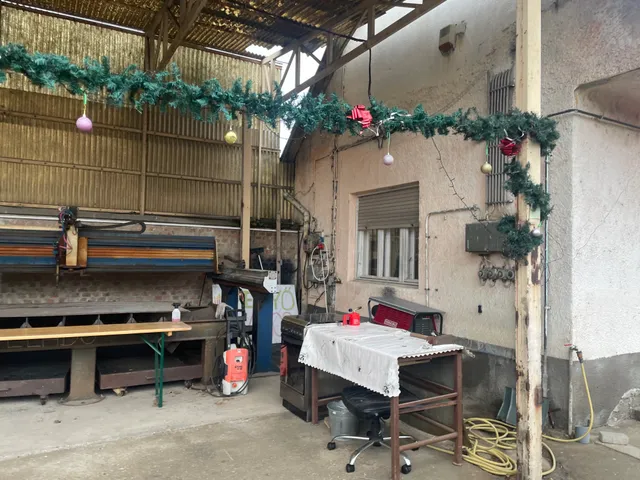 Eladó kereskedelmi és ipari ingatlan Dömsöd 120 nm