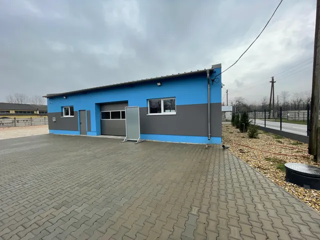 Eladó kereskedelmi és ipari ingatlan Ráckeve 205 nm