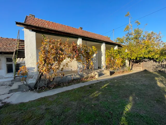 Családi ház · 2 hálószoba · 60 m²