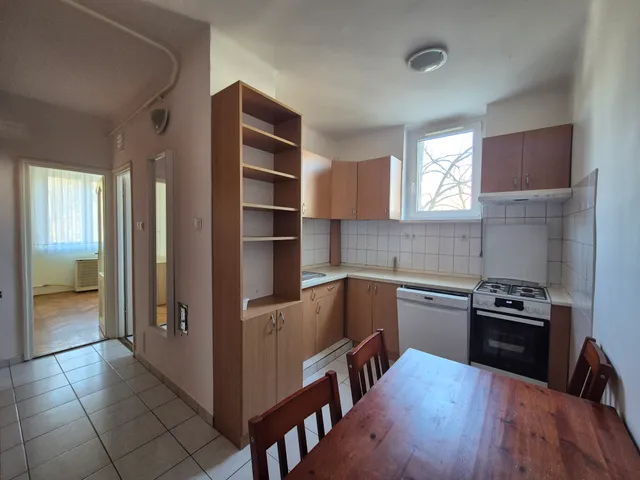 Kiadó lakás Kecskemét, Villanegyed 50 nm