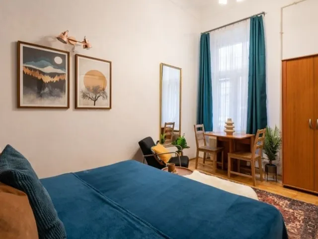 Kiadó lakás Budapest VI. kerület, Nagykörúton belüli terület 28 nm