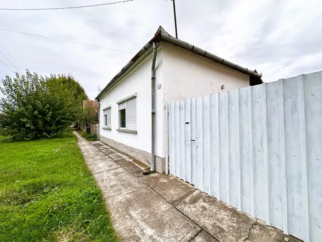Eladó ház Mezőkovácsháza 82 nm