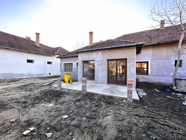 Eladó ház Békéscsaba, Erzsébethely (Jamina) 109 nm