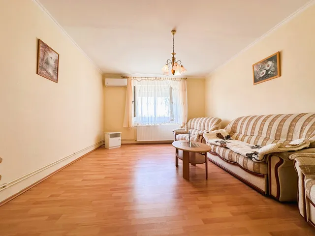 Eladó lakás Békéscsaba, Belváros 41 nm