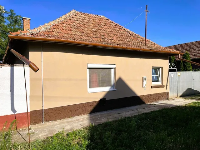 Eladó ház Csanádapáca 70 nm