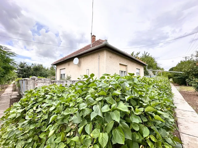 Eladó ház Sarkad 78 nm