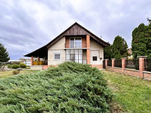 Eladó ház Mezőkovácsháza 110 nm