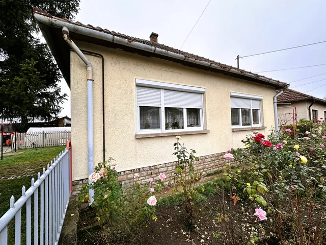 Eladó ház Sarkad 92 nm