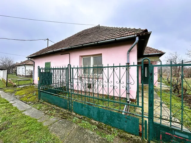 Eladó ház Sarkadkeresztúr 120 nm