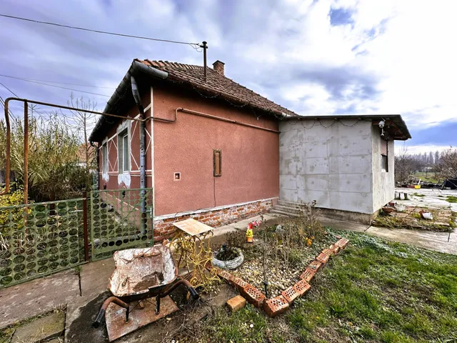 Eladó ház Sarkad, Újtelek 70 nm