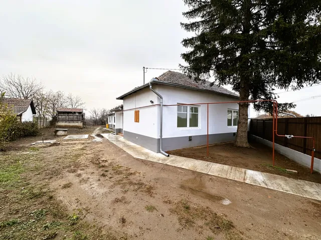 Eladó ház Nagykamarás 100 nm