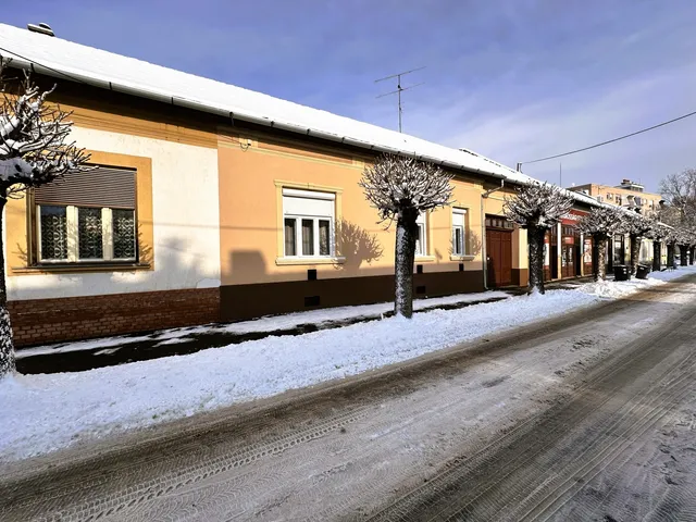 Eladó ház Gyula, Belváros 78 nm