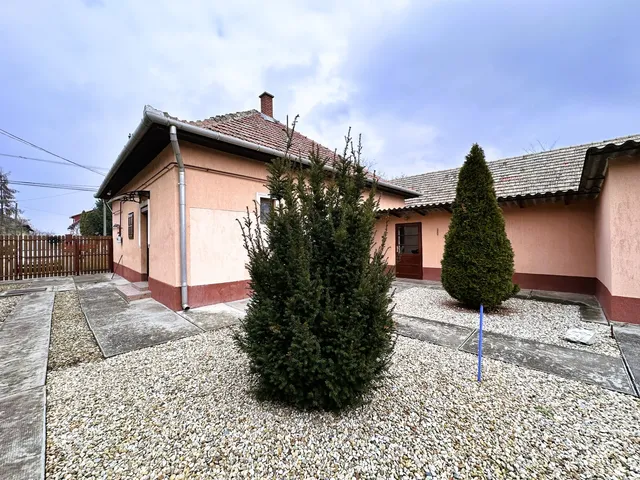Eladó ház Mezőkovácsháza 83 nm